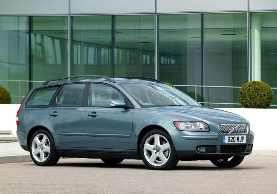  Volvo V50 2004 года  (фото 3 из 24)